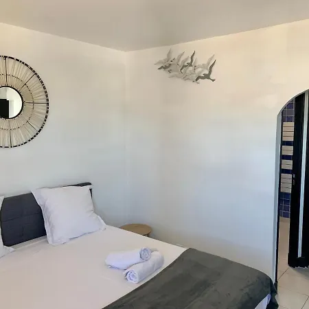 Marinesappartement-yachts View, 100m Beach, Fiber Wifi High Speed Apartment *